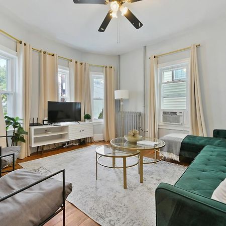 The Maverick - Luxurious Apartment - Free Parking - 2 Miles From Boston Logan Airport Chelsea Kültér fotó